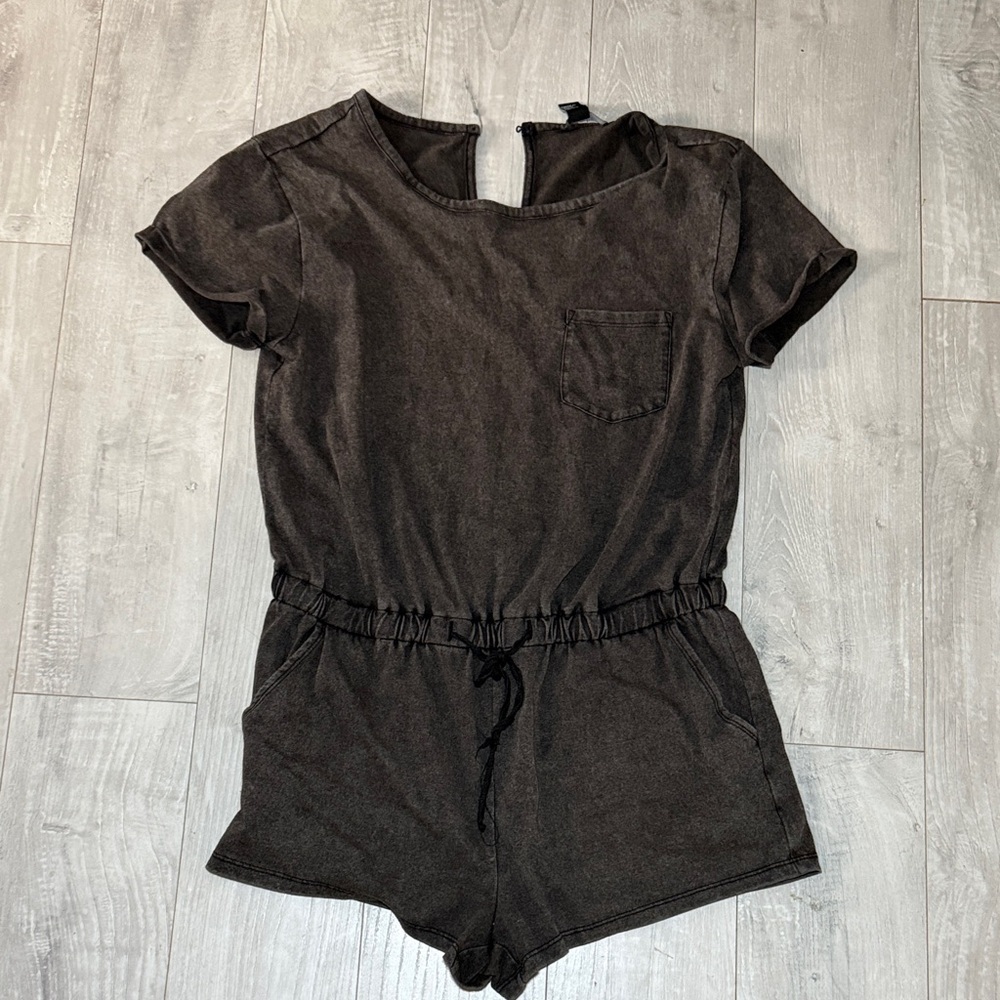 Casual Black Romper with Pocket medium large fit - Picture 1 of 8